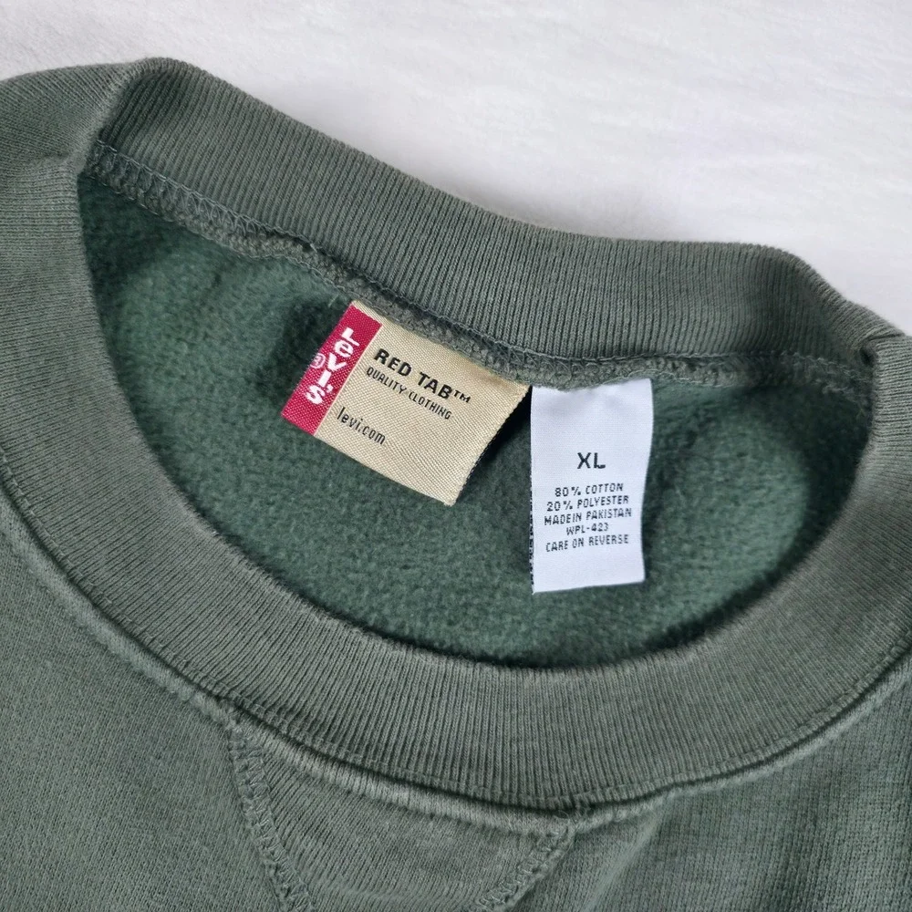 VTG Y2K Levis Sweatshirt Mens XL Green Red Tab Crewneck V-Stitch Pullover 2002